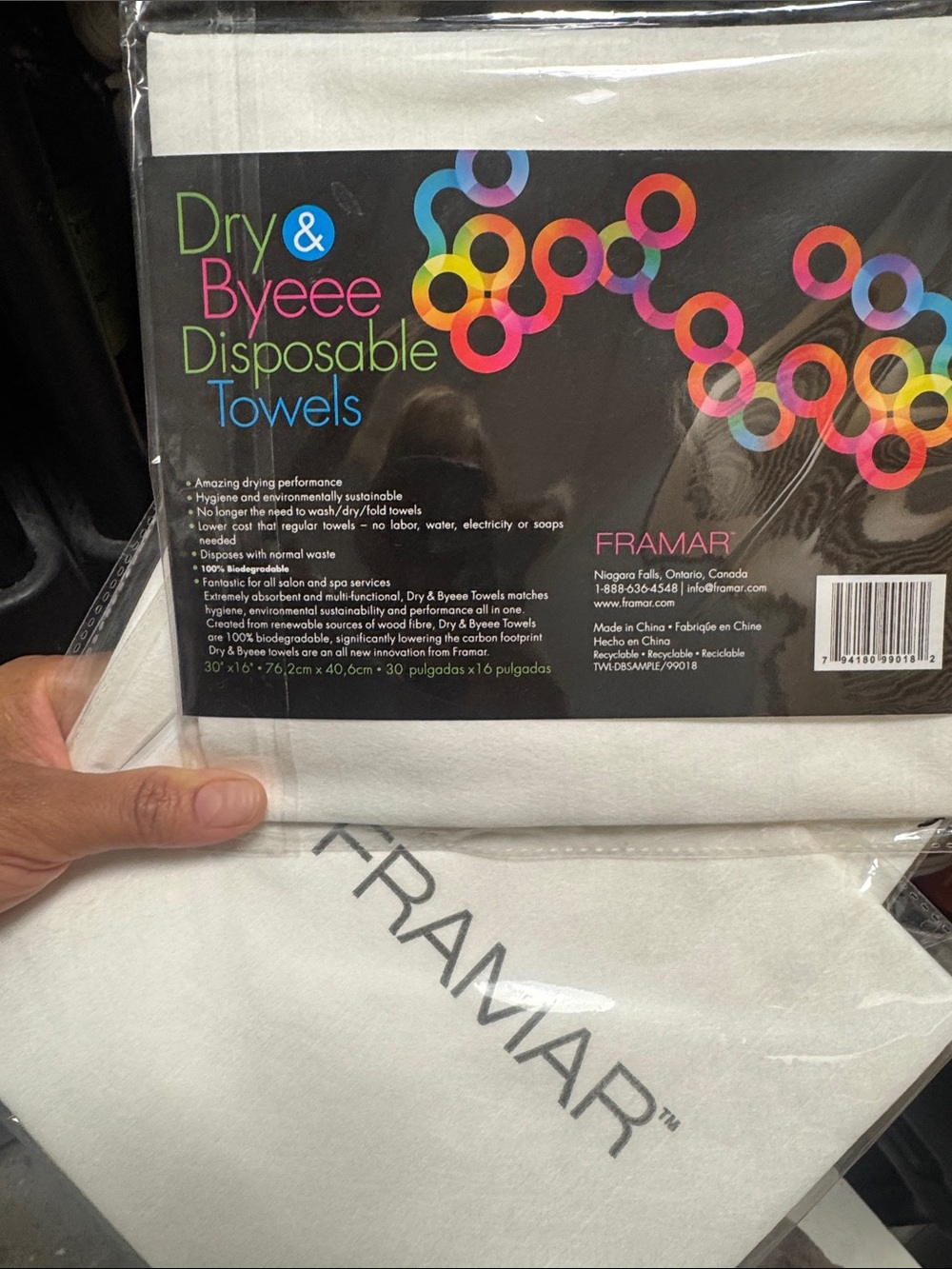 Dry & Byeee Disposable Towels — White